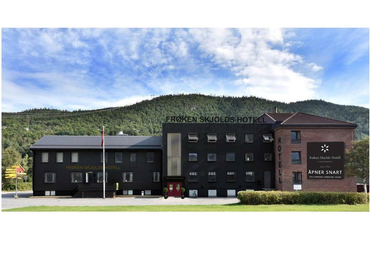 Froken Skjolds Hotel Lyngengarden 모조엔 외부 사진